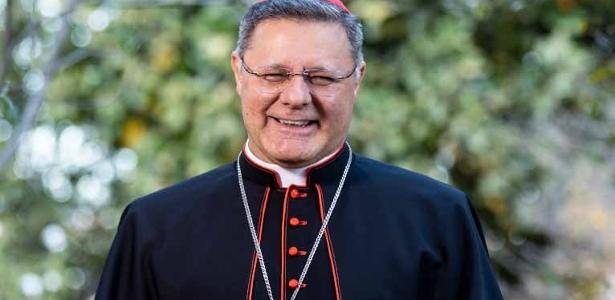 Cardeais já foram convocados para o Conclave, diz arcebispo brasileiro