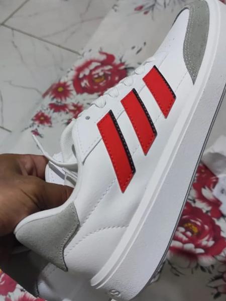 Adidas Courtblock está em oferta na Netshoes com cupom exclusivo do UOL Adidas Courtblock está em oferta na Netshoes com cupom exclusivo do UOL