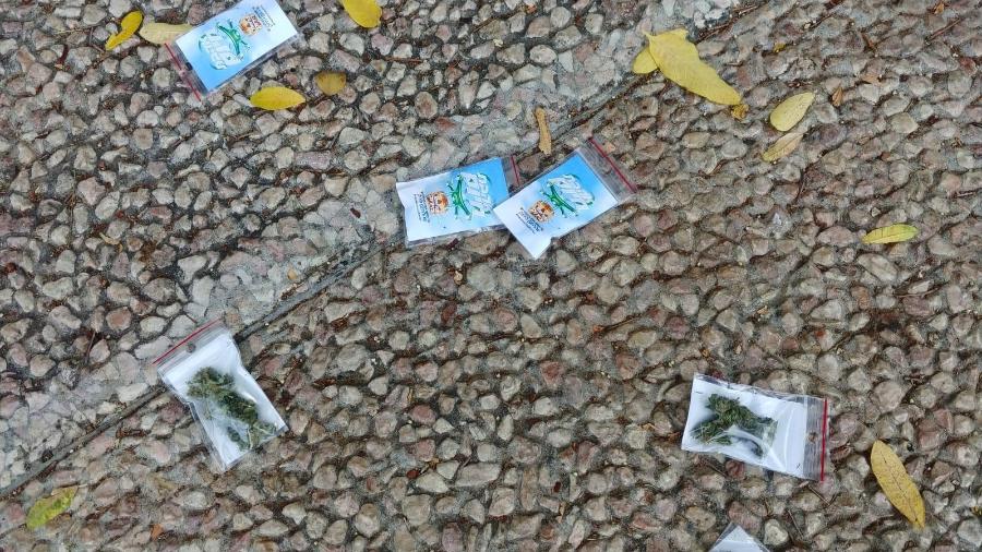 Pacotes de maconha que caíram no chão de Tel Aviv - ISRAEL POLICE/VIA REUTERS