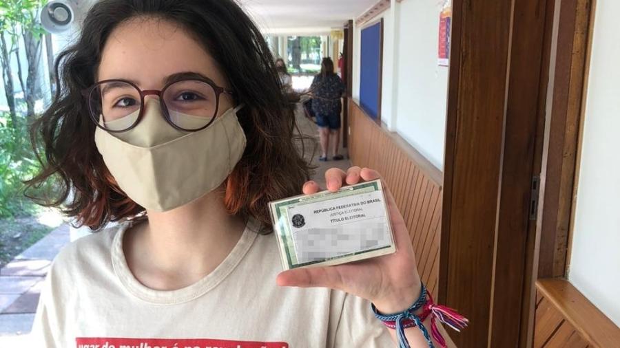 Laura, 17, votou pela primeira vez, com esperança de viver em uma cidade e um país melhores - Arquivo pessoal