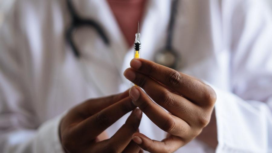 Segundo o pronunciamento, as pessoas que foram vacinadas estão evitando doenças graves - Pexels