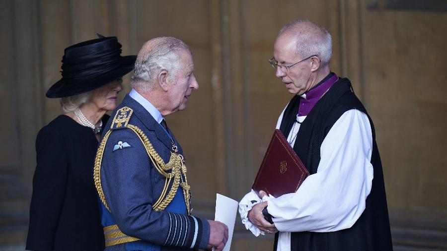 Justin Welby em encontro com o rei Charles 3º - DANNY LAWSON/AFP