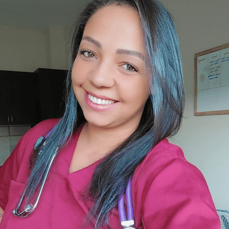Estudante brasileira Danielly de Paula Rocha deixou a UBA para estudar no Paraguai 
