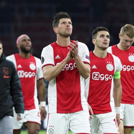 Jogadores do Ajax durante partida da Liga dos Campeões - 