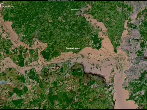 Imagens de satélite mostram extensão da enchente no Rio Grande do Sul 