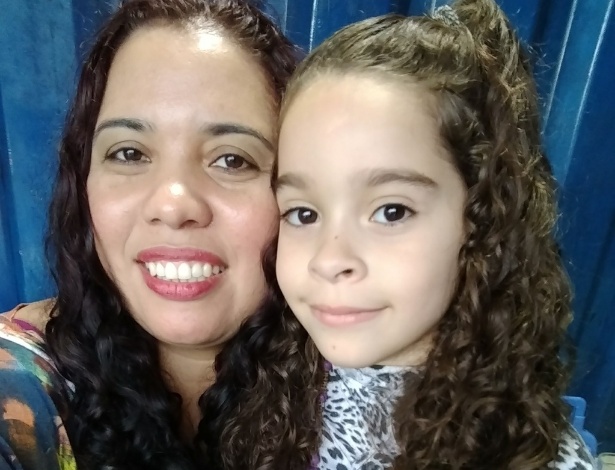 Menina de 8 anos morre ao fazer 'desafio do desodorante