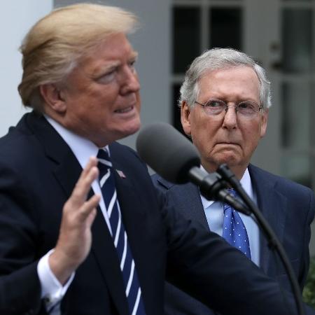 Trump pediu que os senadores republicanos removessem Mitch McConnell como líder do partido no Senado - Chip Somodevilla/Getty Images