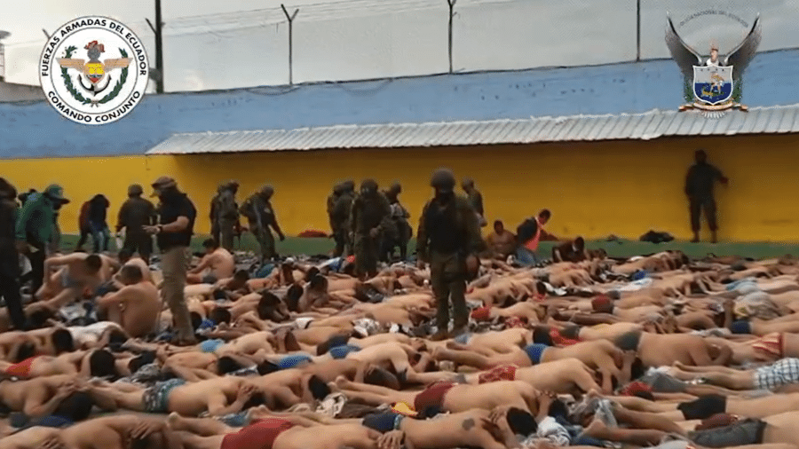 Agentes penitenciários que eram mantidos reféns no Equador foram recuperados