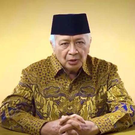 Ditador morto em 2008 aparece em vídeo gerado por IA para falar sobre eleições de 2024 na Indonésia