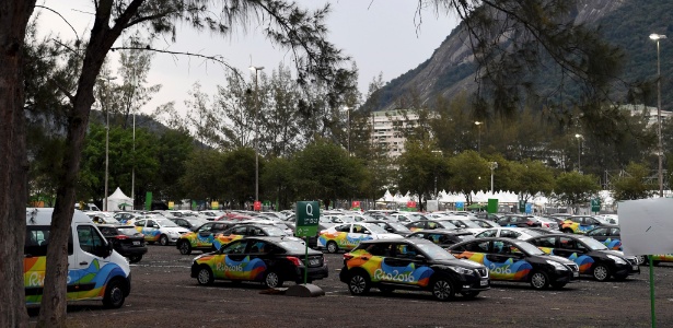 Carros oficiais usados na Olimpíada do Rio de Janeiro - Jeffrey Furticella/The New York Times