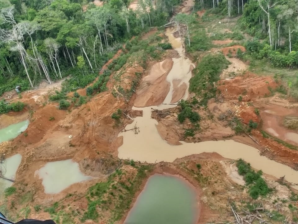 Operação da PF mira exploração ilegal de diamantes em terras