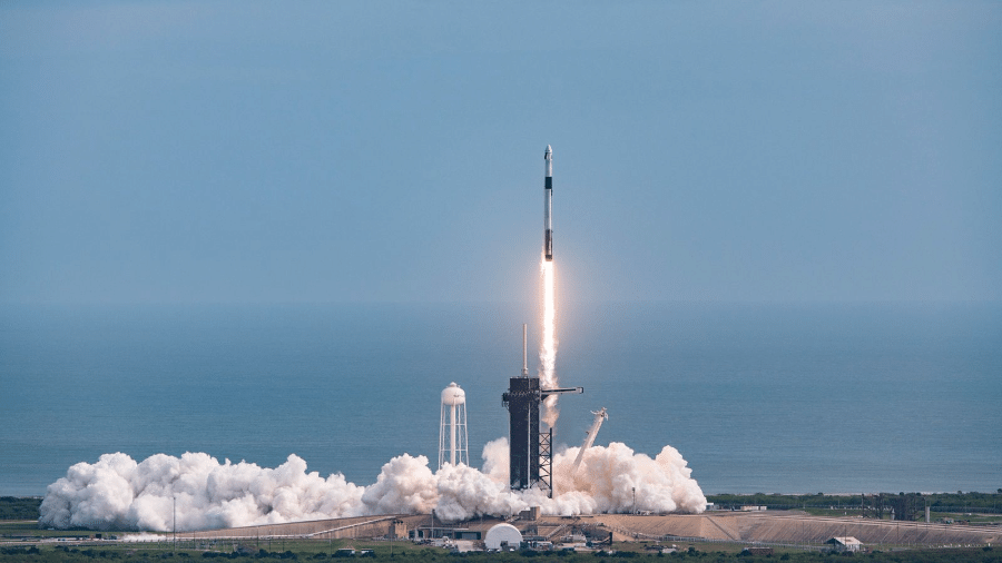 As duas empresas querem enviar satélites para fornecer internet para a Terra - SpaceX/Divulgação