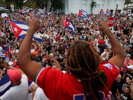 Protestos em Cuba: população vai às ruas contra ditadura de Díaz-Canel
