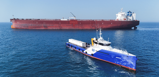 Irã diz que fechará Hormuz se bloqueio dos EUA não for suspenso