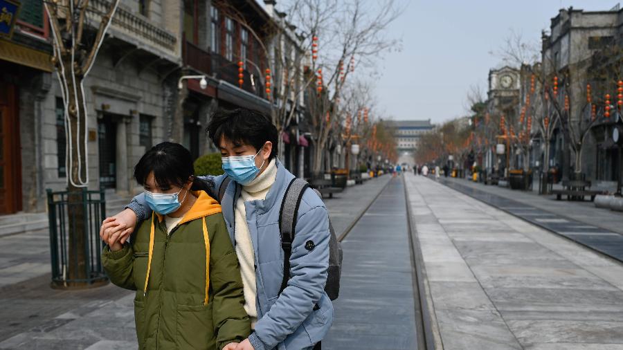 Pequim "fecha as portas" por medo de novo surto de coronavírus - STR/AFP