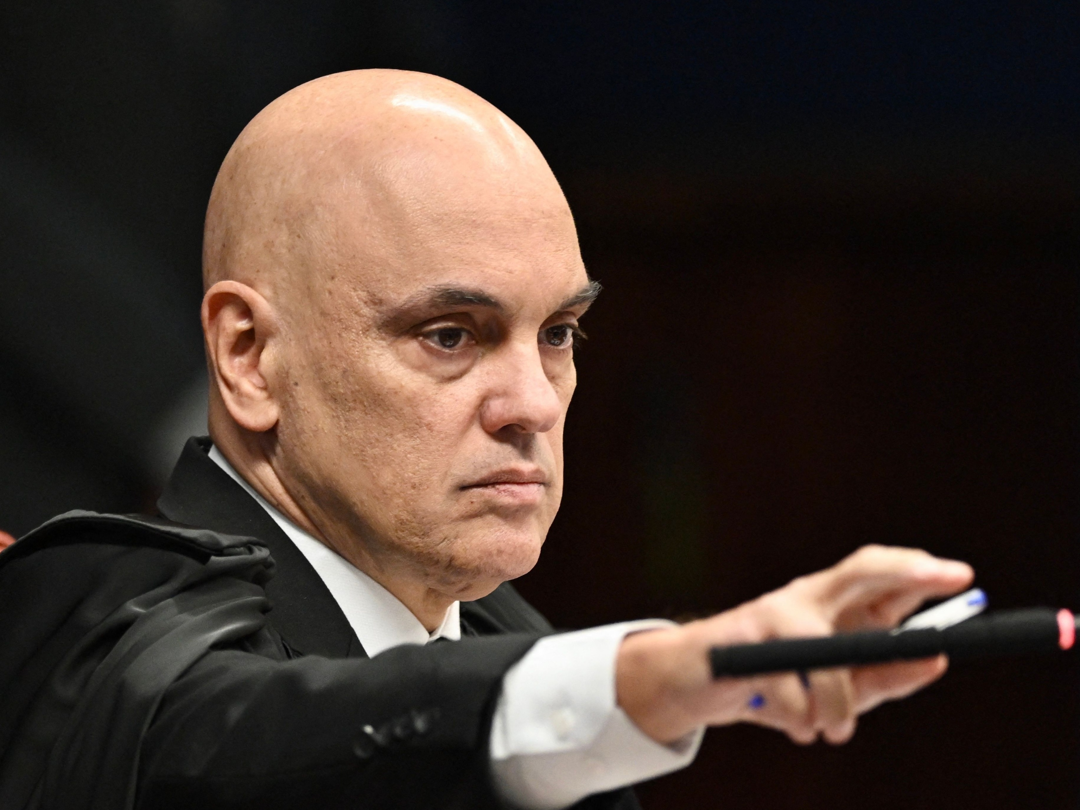 Urgente! Moraes Suspende Lei que Poderia Beneficiar Bolsonaro e Réus do 8 de Janeiro