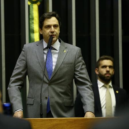 O deputado Luiz Philippe de Orléans e Bragança (PSL-SP) discursa na Câmara - Pedro Ladeira/Folhapress