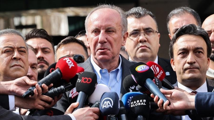 Muharrem Ince dá entrevista a jornais - Adem Altan/AFP