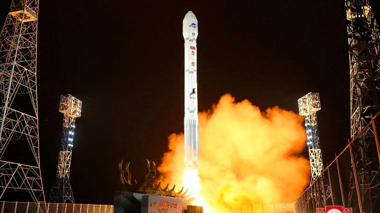 Coreia do Norte afirma ter lançado satélite espião Malligyong-1 