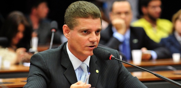 Deputado Marcos Rotta (PMDB - AM), presidente da CPI do BNDES - Gabriela Korossy -27.mai.2015 / Câmara dos Deputados