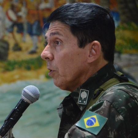 4.jan.2018 - General Ridauto Lúcio Fernandes em reunião no RN - Beto Macário/UOL