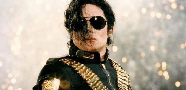 Possível filme de Michael Jackson abordará acusações de abuso, diz sobrinho