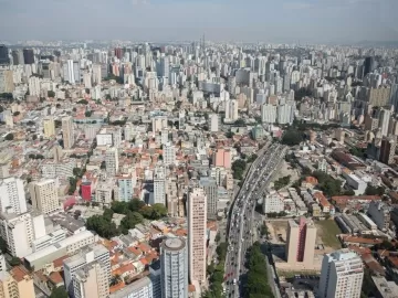 Censo: Só 3 cidades brasileiras têm mais gente em apartamento que em casas