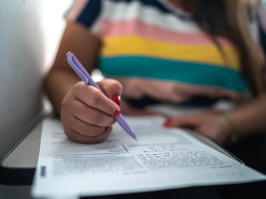 Escola particular em Santos oferece bolsas de estudos - Revista do Estudante