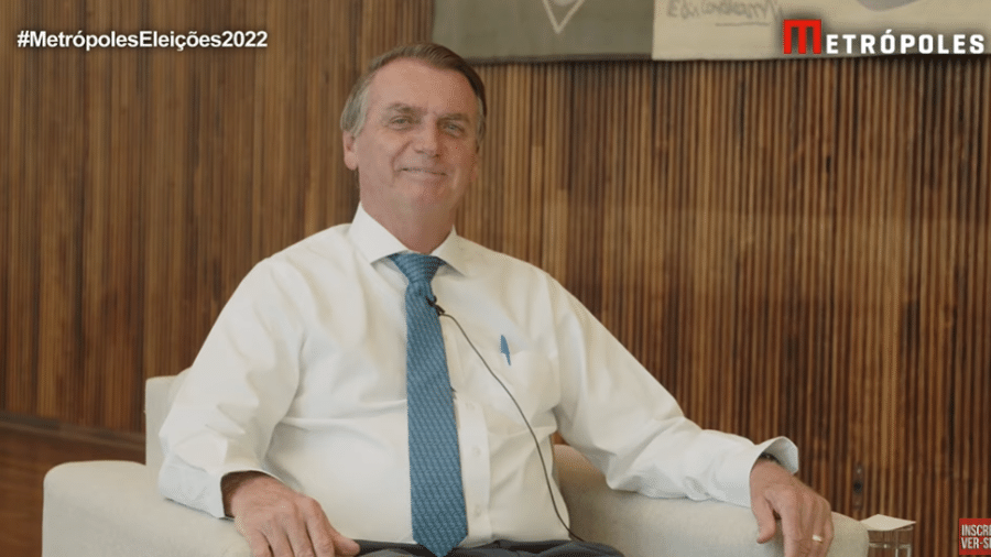 24.out.2022 - Presidente Jair Bolsonaro (PL) concede entrevista ao Metrópoles - Reprodução/YouTube/Metrópoles