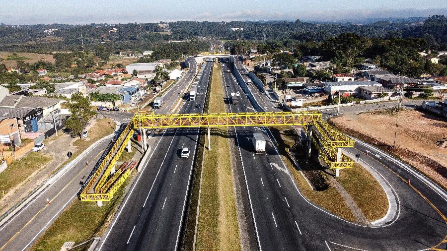 Irá à leilão o primeiro lote do Sistema Rodoviário do Estado do Paraná, que faz conexão entre o porto de Paranaguá, a Região Metropolitana de Curitiba e a Ponte da Amizade, na fronteira com o Paraguai. 