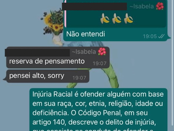 Após emoji de banana, advogada vira ré por injúria e recebe recado de juiz