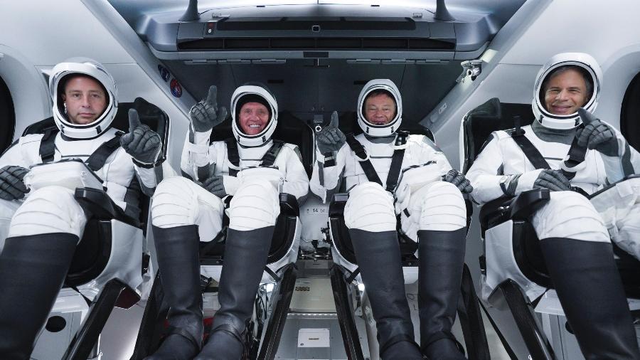 Missão Ax-1, da Axiom Space com SpaceX e Nasa, levou três empresários e um ex-astronauta à Estação Espacial Internacional  - SpaceX