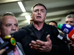 Maierovitch: Defesa de Bolsonaro faz 'esquenta' e promete tiroteio intenso