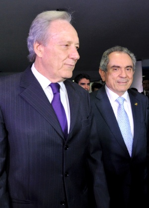 Ricardo Lewandowski (esq)., presidente do STF, e o senador Raimundo Lira - Jane de Araújo/Agência Senado