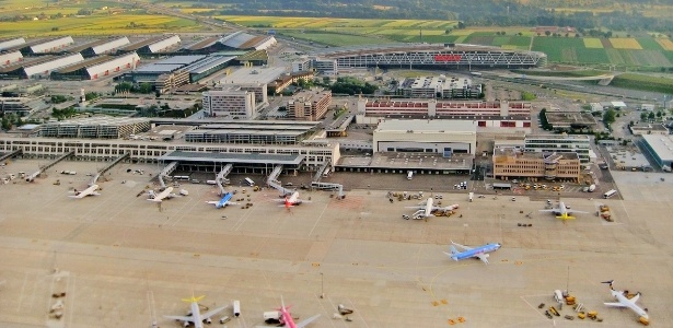 Aeroporto de Stuttgart, na Alemanha - Getty Images