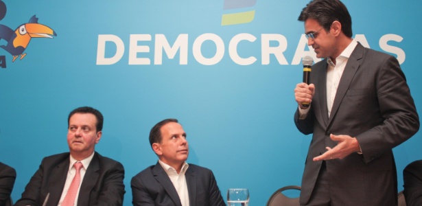 Rodrigo Garcia (DEM) discursa durante confirmação de apoio à candidatura de Doria
