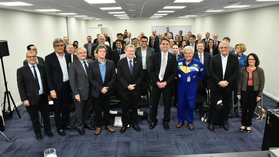 Astronauta Marcos Pontes, futuro ministro da Ciência, em encontro com a comunidade científica, no qual o presidente eleito Jair Bolsonaro (PSL) fez uma breve participação - Divulgação