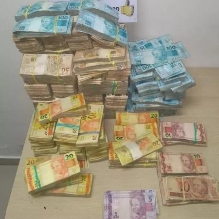 Polícia Rodoviária apreende mais de R$ 1 milhão  - Divulgação