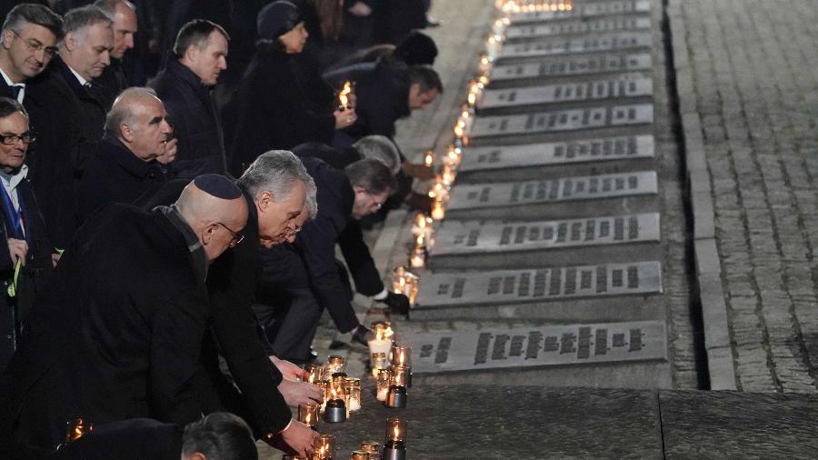 Chefes de Estado e sobreviventes foram até Auschwitz nos 75 anos da libertação do campo de concentração - Janek Skarzynski/AFP