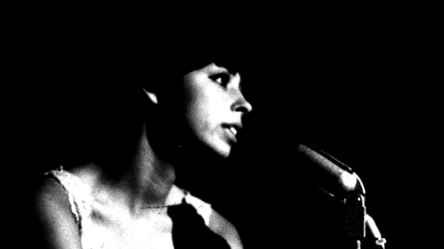 A cantora Nara Leão em 1965 - Fundo Correio da Manhã/Arquivo Nacional