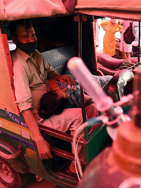 Índia encontra dificuldades na ambiciosa campanha para vacinar todos os adultos - Sajjad Hussain/AFP