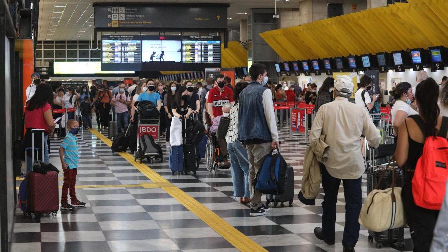 13.dez.2021 - Movimentação no Aeroporto de Congonhas, em São Paulo (SP) - Renato S. Cerqueira/Futura Press/Estadão Conteúdo