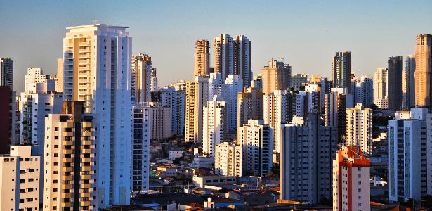 Vista dos prédios em São Paulo; aluguel, imóvel, imóveis, moradia