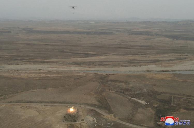 O novo drone suicida norte-coreano em ataque aéreo O novo drone suicida norte-coreano em ataque aéreo