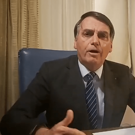 29.out.2019 - Jair Bolsonaro criticou reportagem em live em suas redes sociais - Reprodução