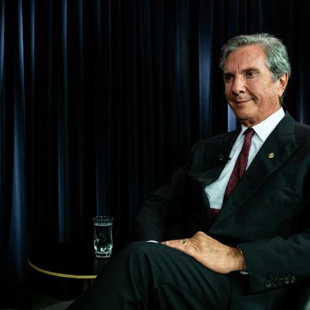 O ex-presidente Fernando Collor de Mello, então senador (Pros-AL), em entrevista ao UOL e à Folha, em Brasília