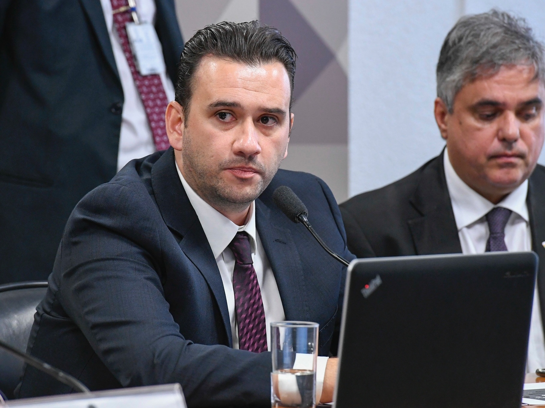 Após reportagem do UOL, Yacows diz à Justiça que cumpre ordem judicial