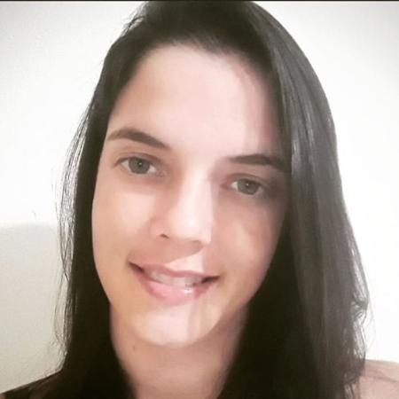 Débora, 27, morta por ex-namorado ao lado da mãe, Lúcia, 44 - Arquivo pessoal