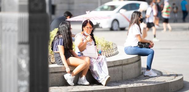 Madri retoma o fechamento contra o coronavírus