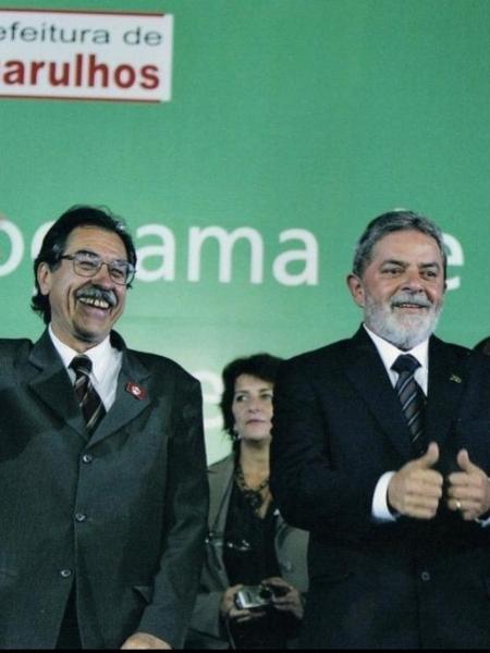 Os petistas Elói Pietá e o ex-presidente Luiz Inácio Lula da Silva em foto de 2006 - Divulgação/Instagram Elói Pietá